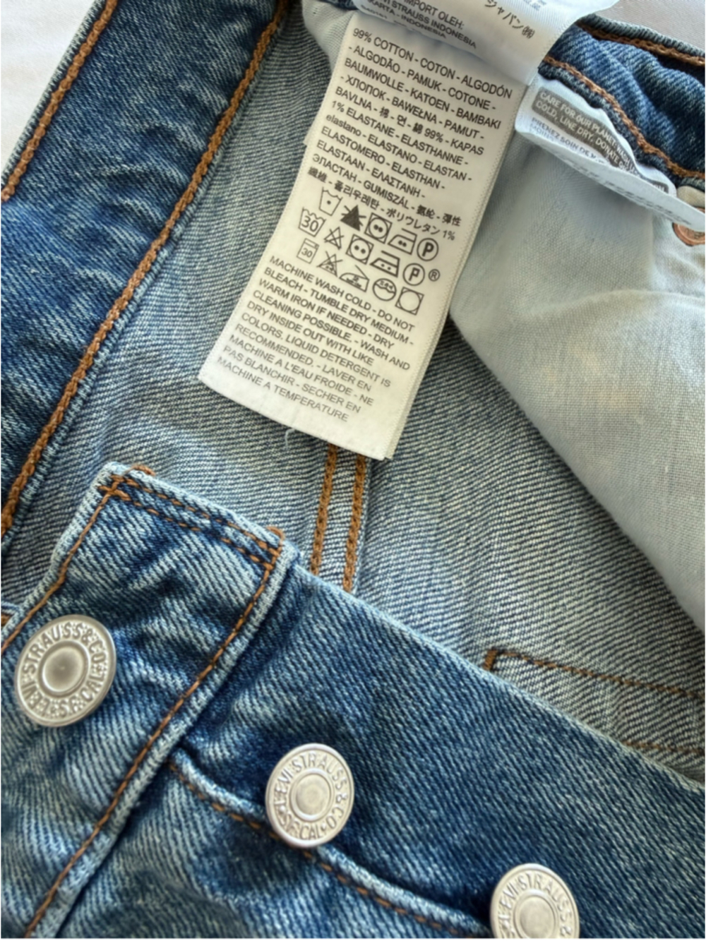 Women's Levi's Ribcage Straight Leg Jeans Blue Size 28 - Picture 3 of 8